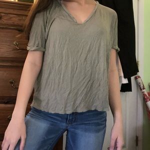 oversized v-neck tee.